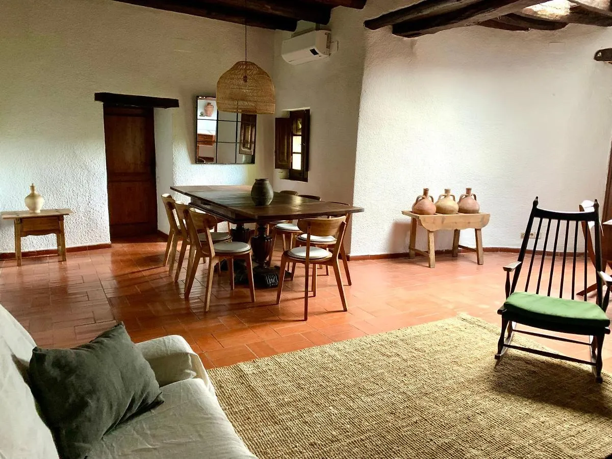 Villa Els Racons Del Fort Castle In Wine Territory Capmany Spain
