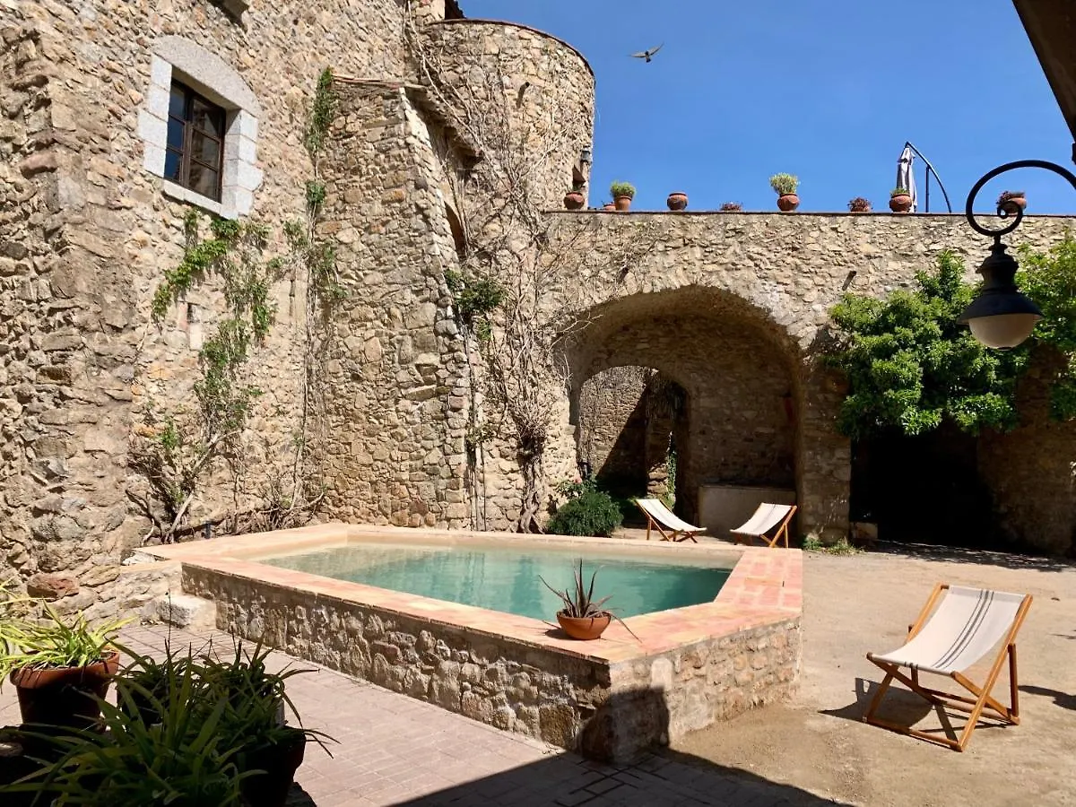 Els Racons Del Fort Castle In Wine Territory Capmany Spain
